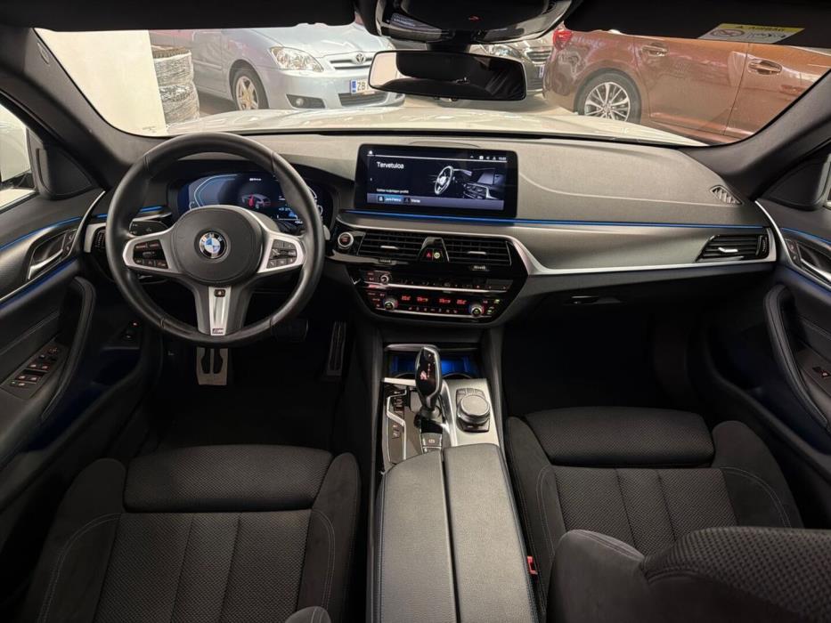 BMW 530 2021