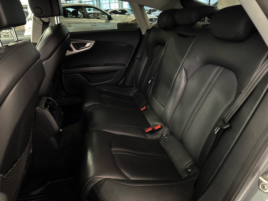 AUDI A7 2012