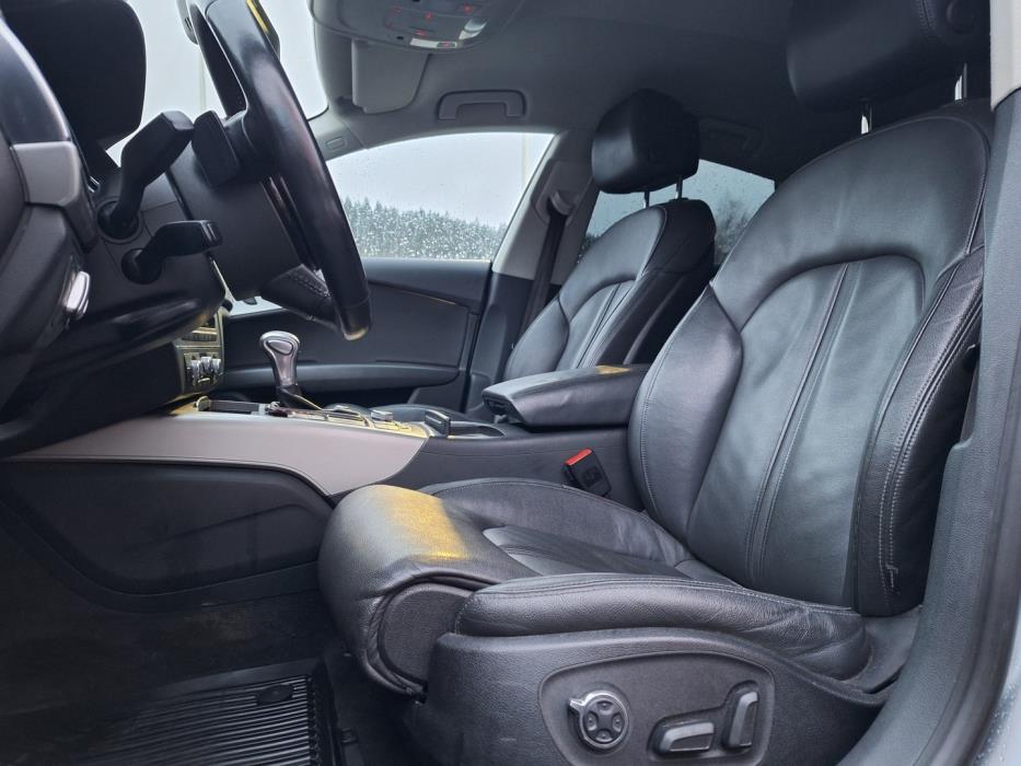 AUDI A7 2012