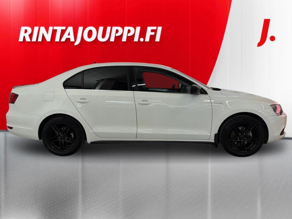 VOLKSWAGEN Jetta 2013