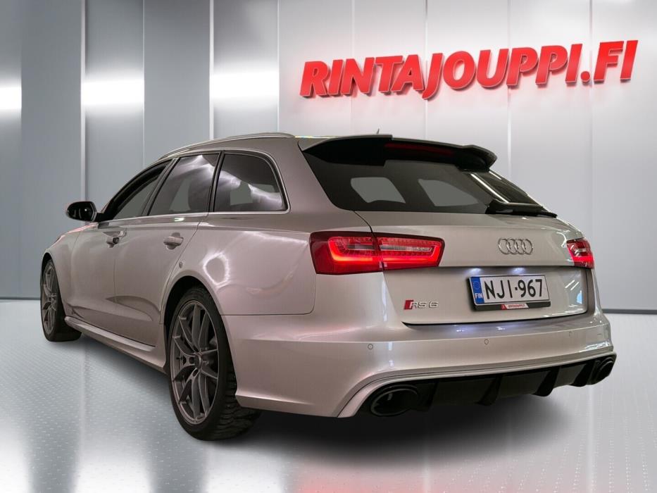 AUDI RS6 2014