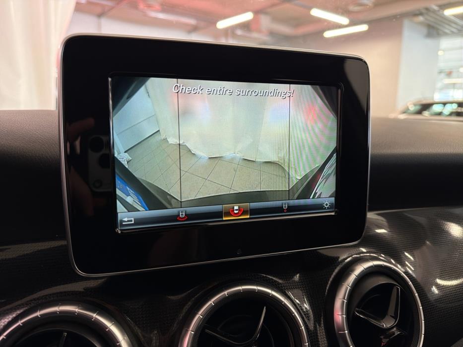 MERCEDES-BENZ CLA 2015