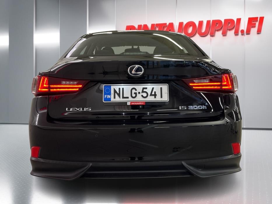 LEXUS IS 2015