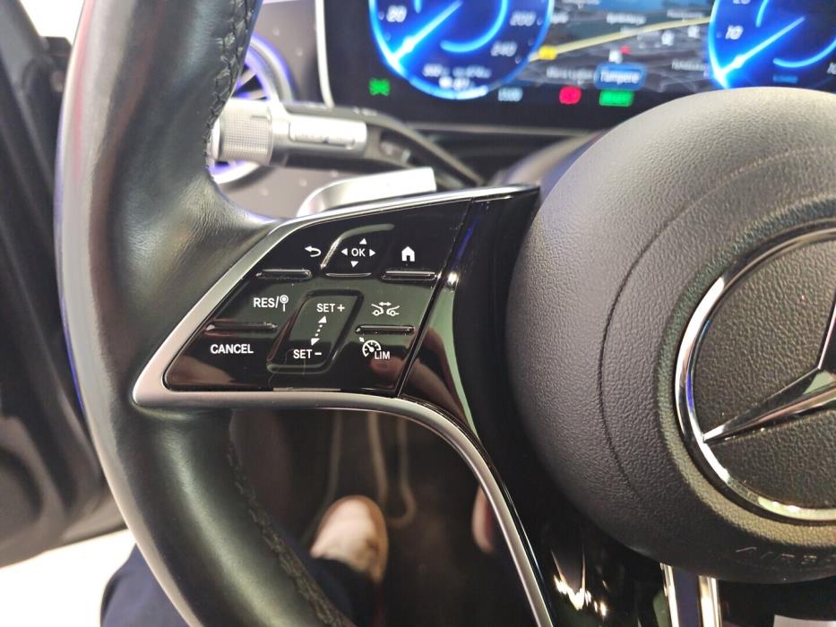 MERCEDES-BENZ EQS SUV 2023