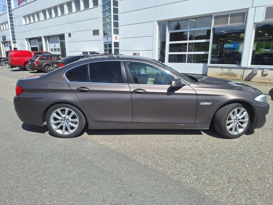 BMW 520 2013