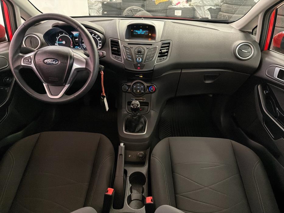 FORD Fiesta 2013