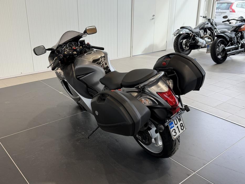 SUZUKI GSX 2009