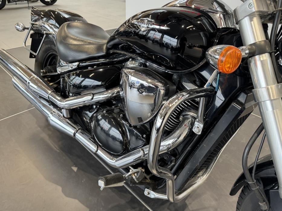 SUZUKI INTRUDER 2009