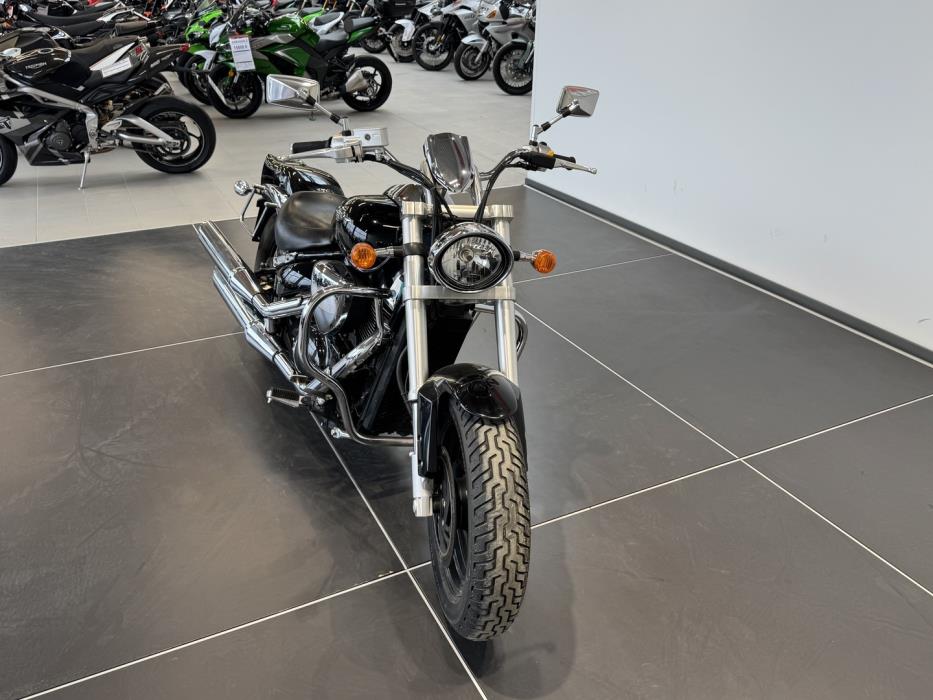 SUZUKI INTRUDER 2009