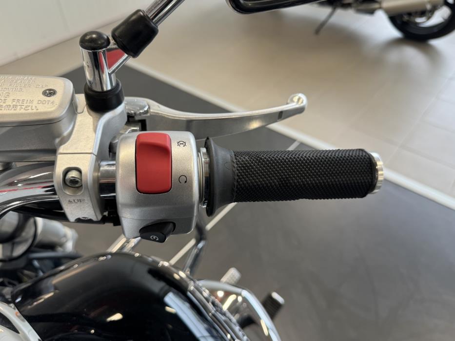 SUZUKI INTRUDER 2009