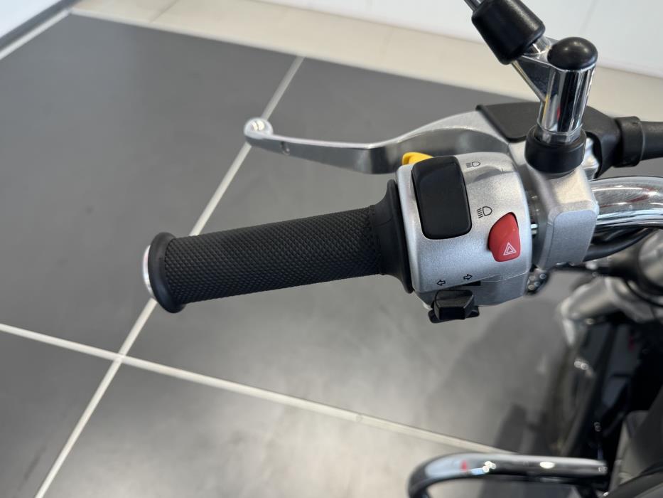 SUZUKI INTRUDER 2009