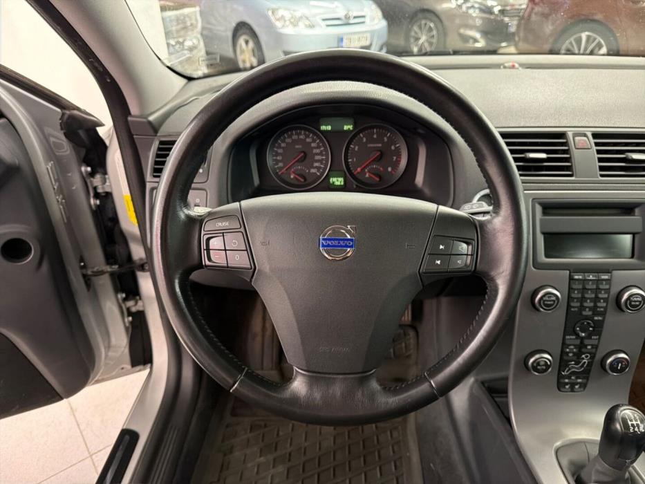 VOLVO V50 2008