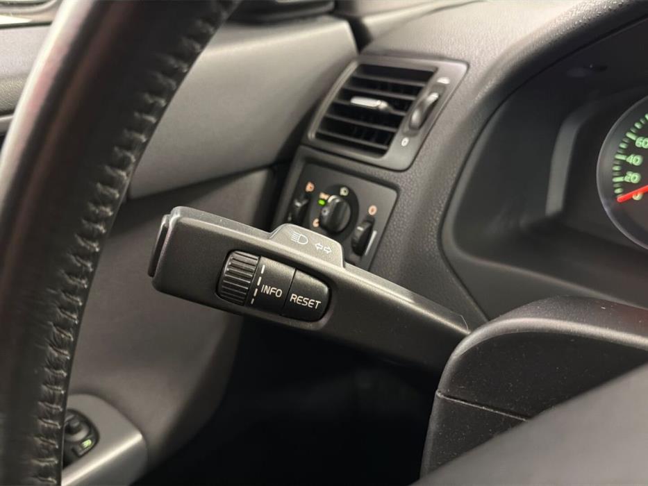 VOLVO V50 2008