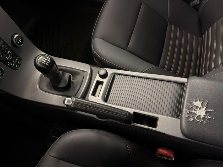 VOLVO V50 2008