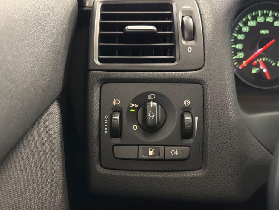 VOLVO V50 2008