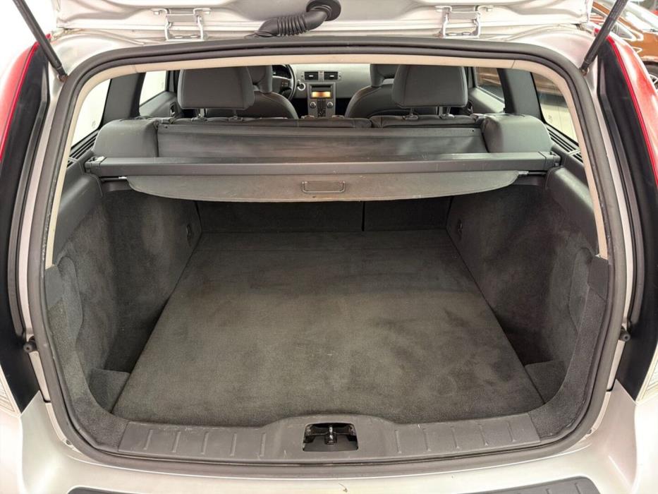 VOLVO V50 2008