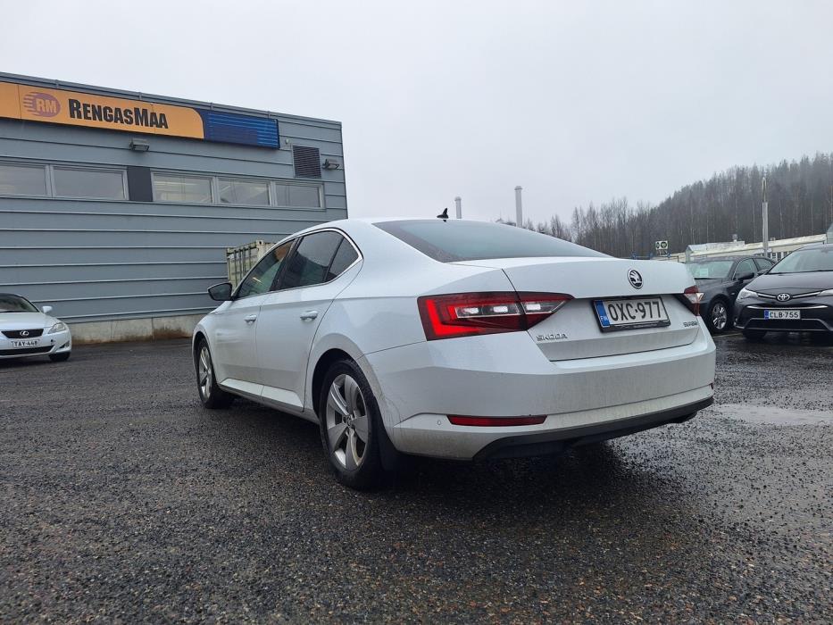 SKODA Superb 2018