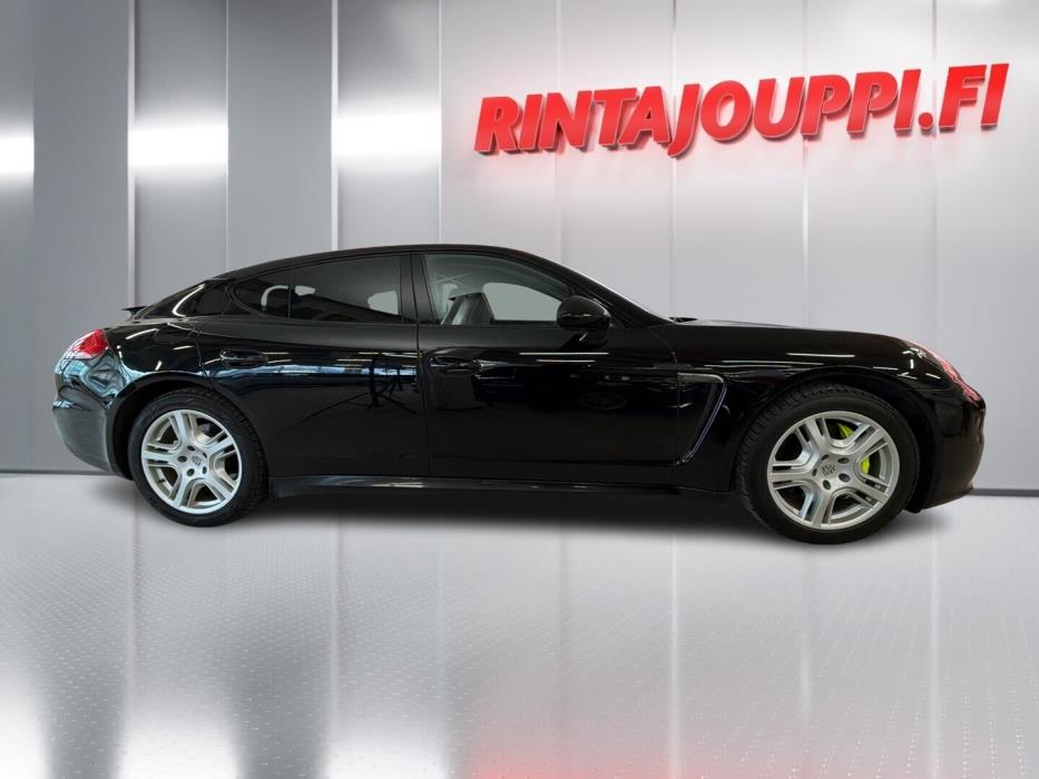 PORSCHE Panamera 2014