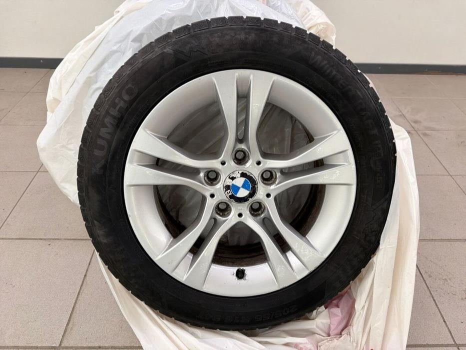 BMW 318 2011
