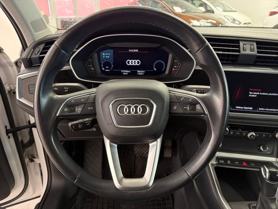 AUDI Q3 2023
