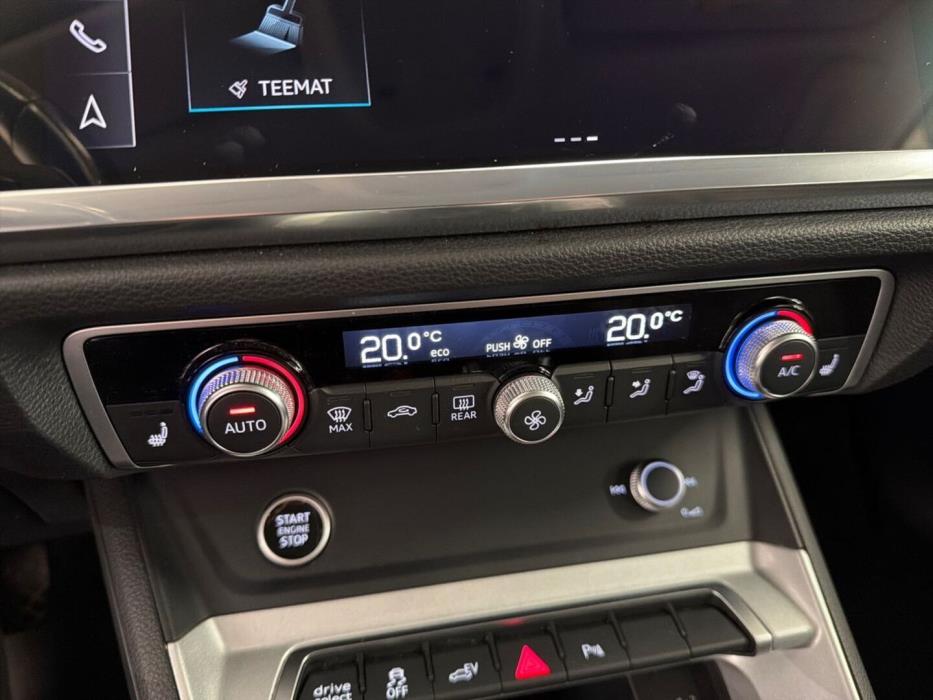 AUDI Q3 2023