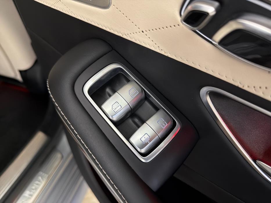 MERCEDES-BENZ S 2014