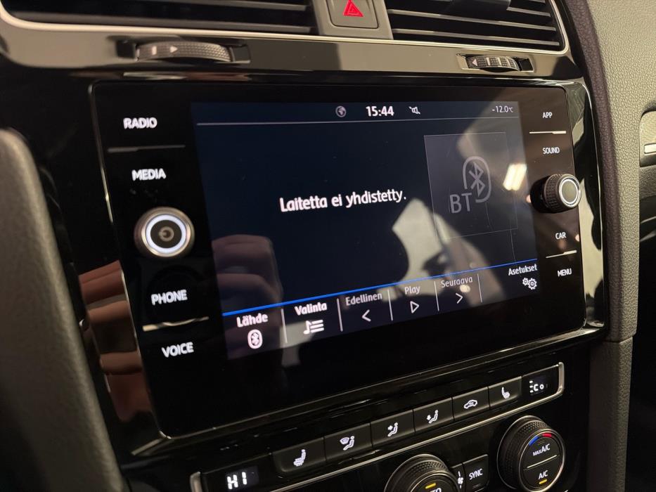 VOLKSWAGEN Golf 2019