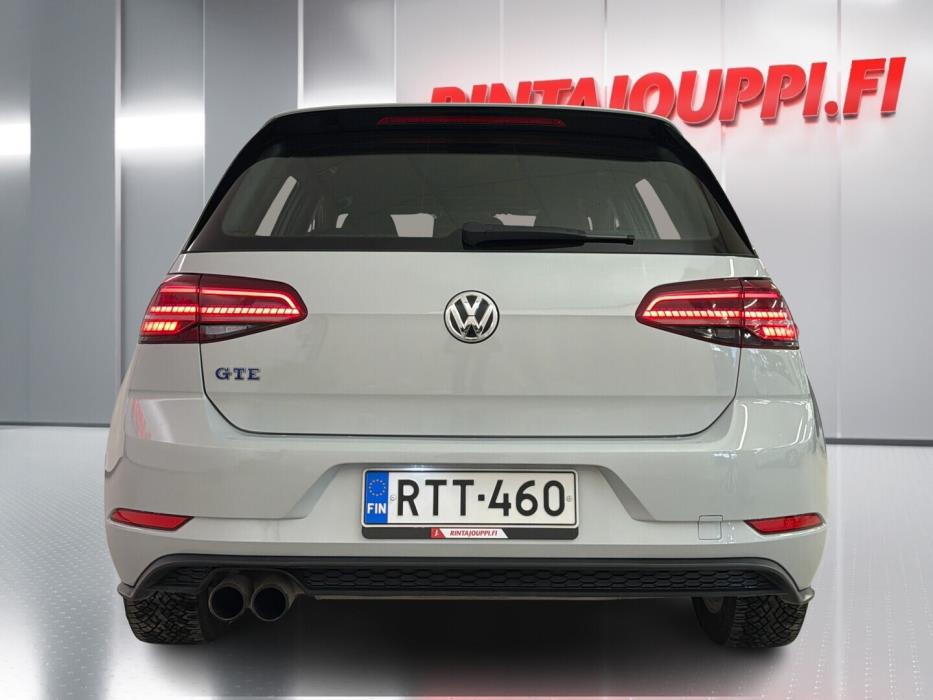 VOLKSWAGEN Golf 2019
