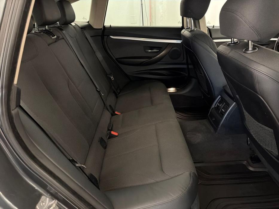 BMW 320 Gran Turismo 2014