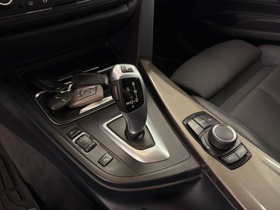 BMW 320 Gran Turismo 2014