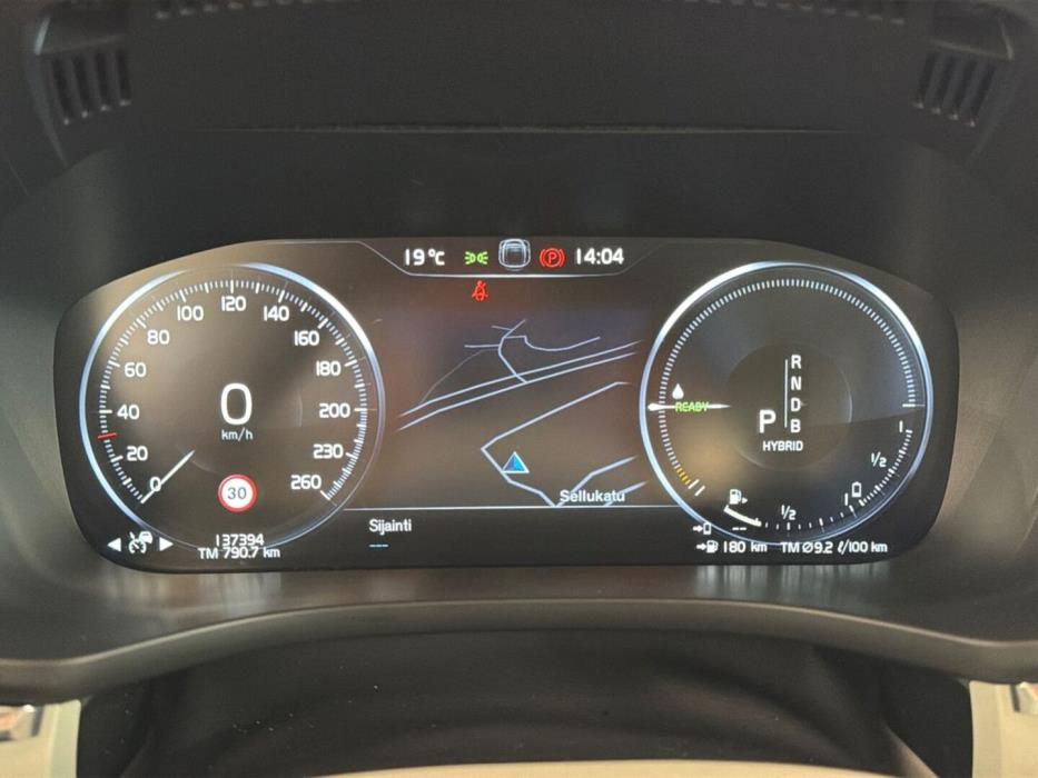 VOLVO XC60 2019