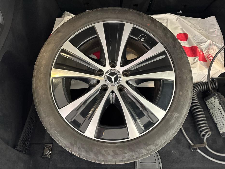 MERCEDES-BENZ E 2021