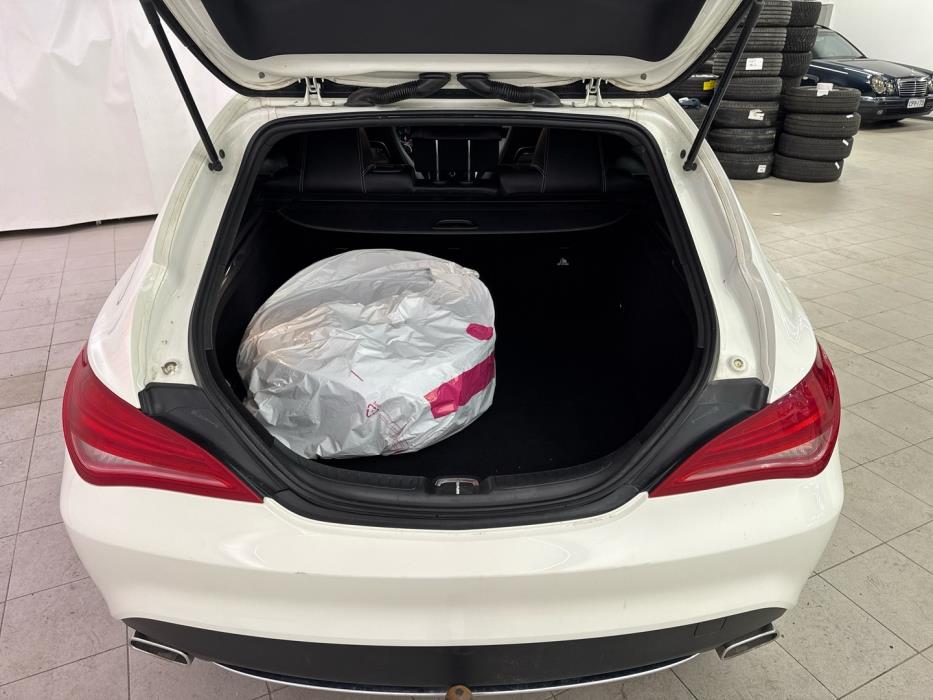 MERCEDES-BENZ CLA 2016