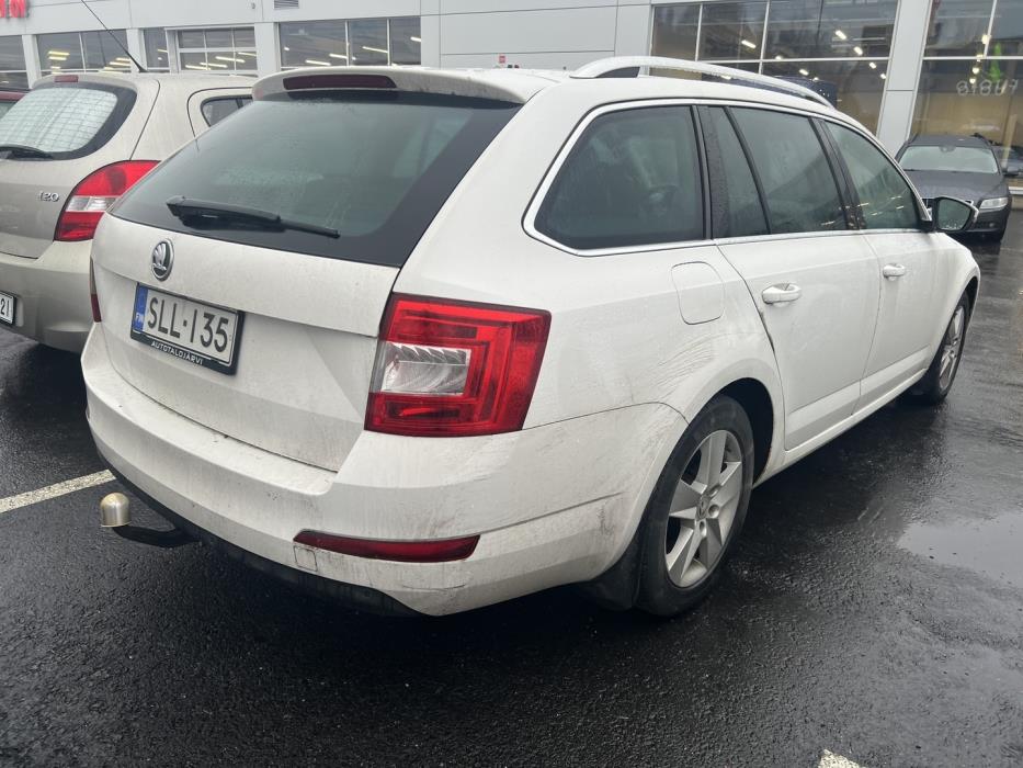 SKODA Octavia 2014