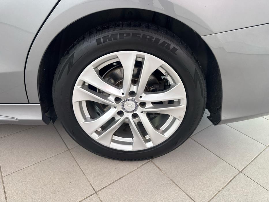 MERCEDES-BENZ C 2016