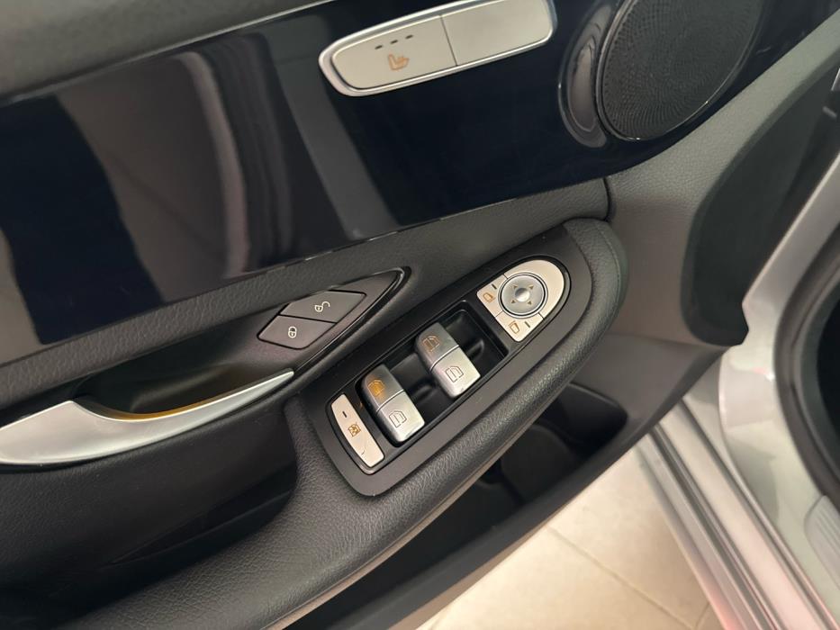 MERCEDES-BENZ C 2016