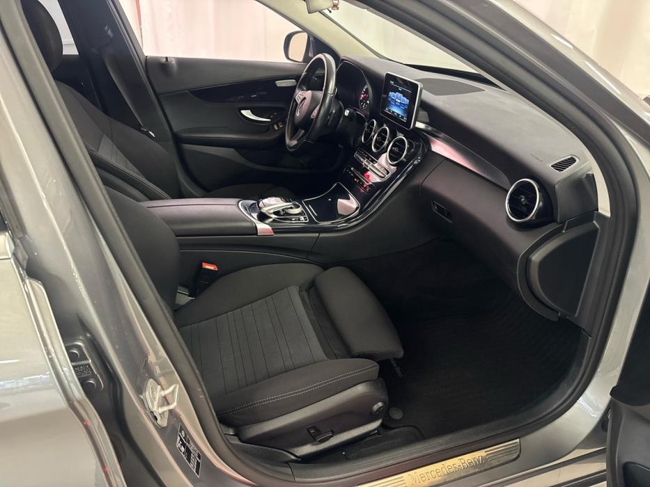 MERCEDES-BENZ C 2016