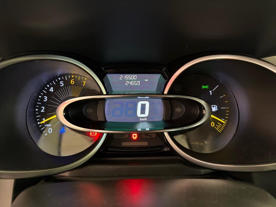 RENAULT Clio 2015