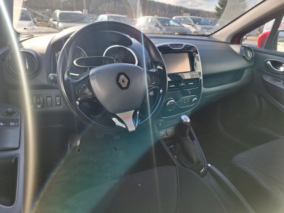 RENAULT Clio 2015