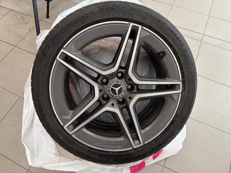 MERCEDES-BENZ C 2020