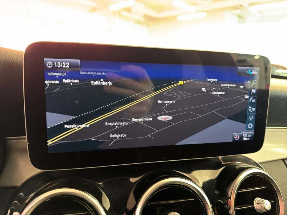 MERCEDES-BENZ C 2020