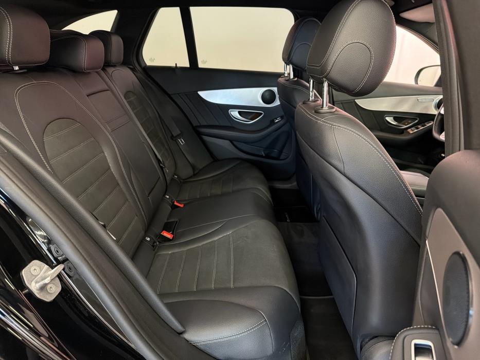 MERCEDES-BENZ C 2020