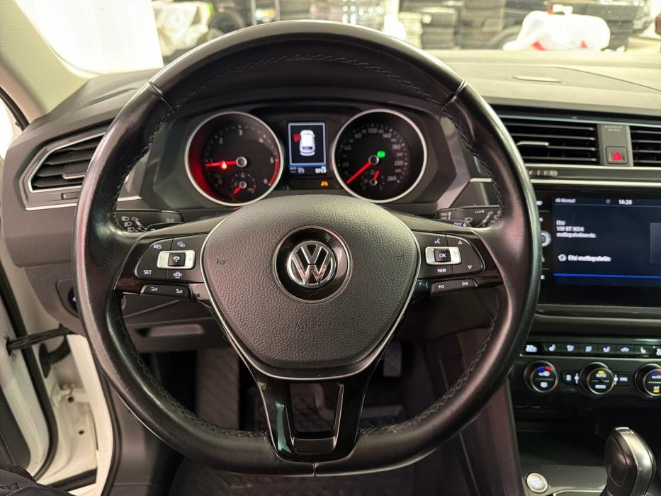 VOLKSWAGEN Tiguan 2019