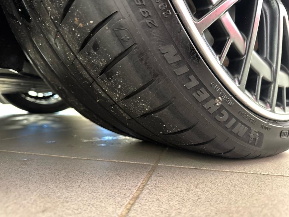 MERCEDES-BENZ EQE 2023