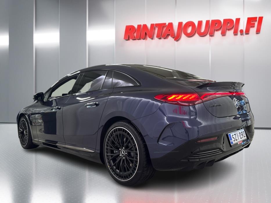 MERCEDES-BENZ EQE 2023