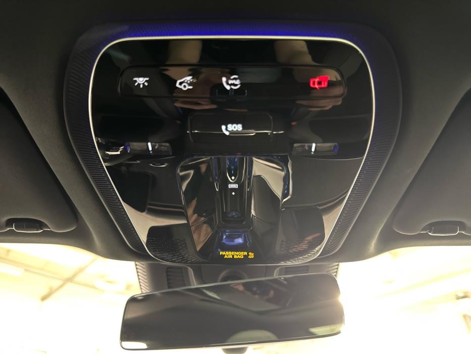 MERCEDES-BENZ EQE 2023