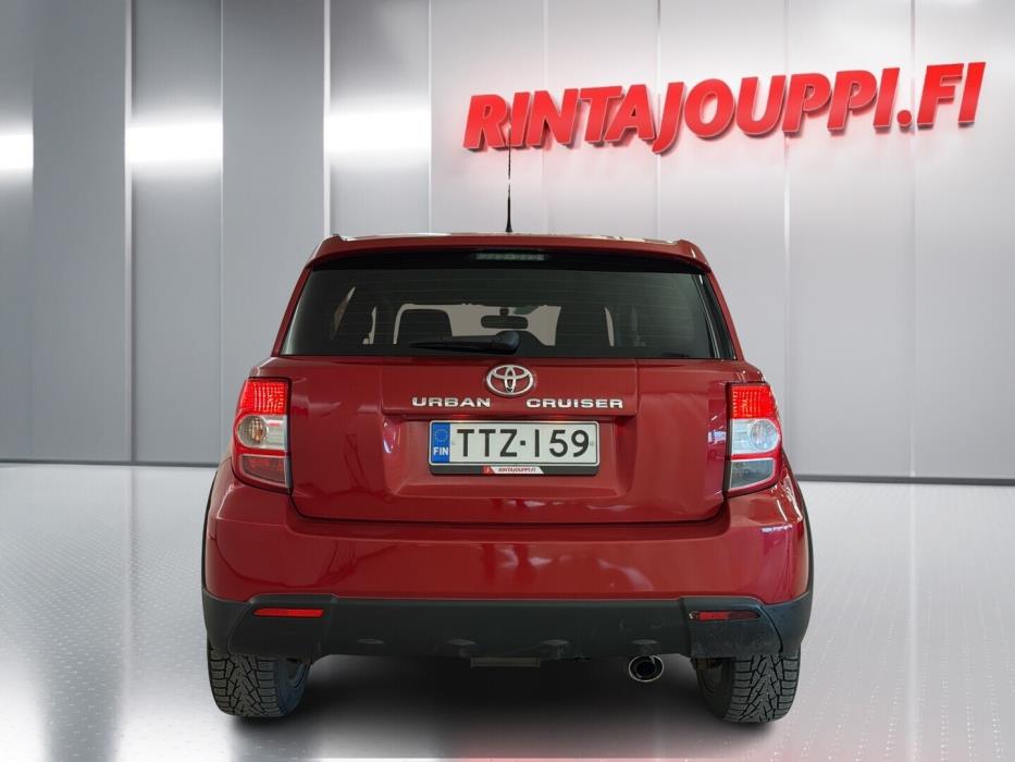 TOYOTA Urban Cruiser 2010