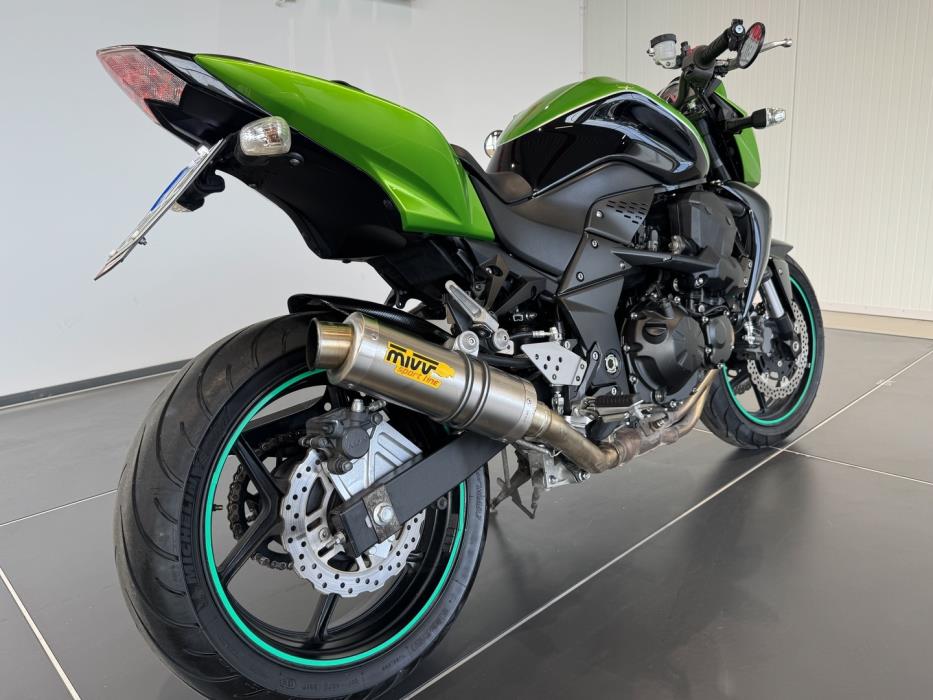 KAWASAKI Z 2009