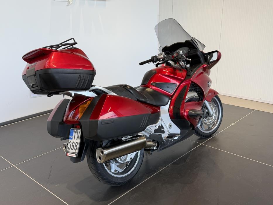 HONDA ST 2009