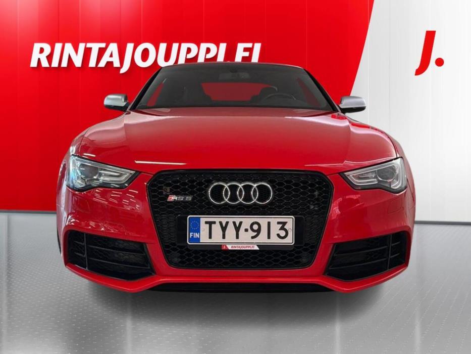 AUDI RS 5 2012